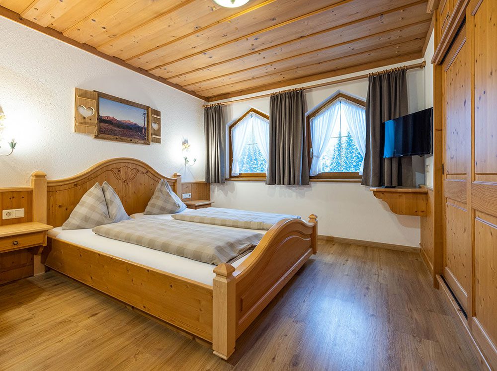 Komfort-Doppelzimmer mit Küchenzeile, Zimmer in Filzmoos