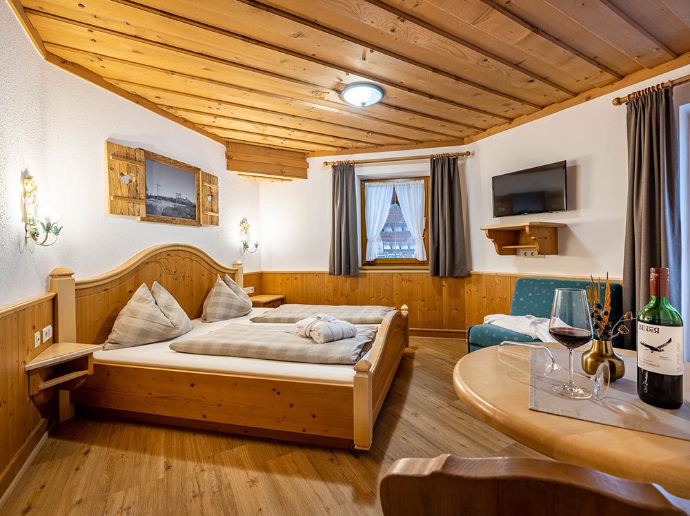 Komfort-Doppelzimmer bis 4 Personen, Zimmer in Filzmoos